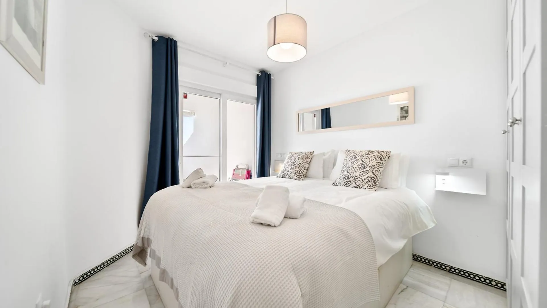 C02 Royal Beach - Apartment Sitio de Calahonda